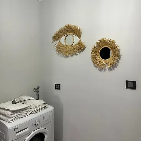 Apartment Center Suites *